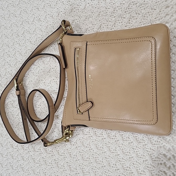 Coach Handbags - COACH LEGACY LEATHER SWINGPACK .